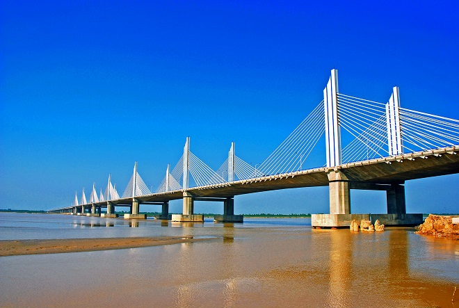 黄河图2：开封黄河大桥.jpg